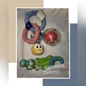 [#G] 4 NWOT DOG 🐕 TOYS.